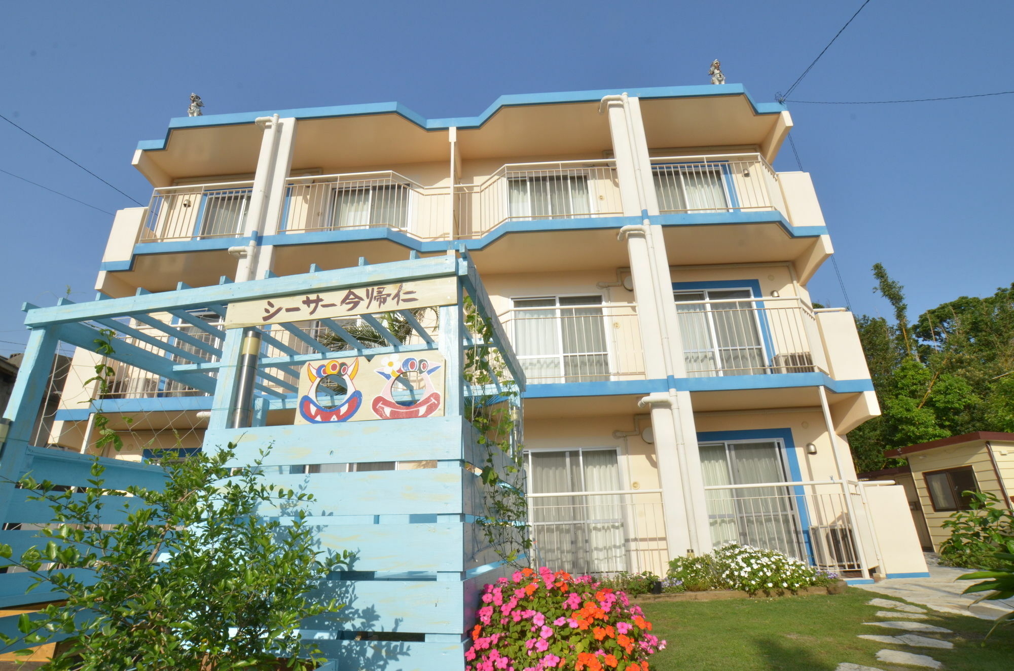 Condominium Ceaser Nakijin Ngoại thất bức ảnh